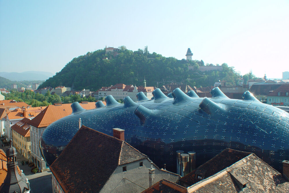 Kunsthaus Graz, Blase und Schlossberg, Foto: Zepp-Cam. 2004/Graz, Austria